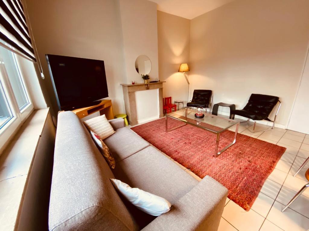 Ferienwohnung Fenetre Sur Le Standard De Liege Ougree Exterior foto